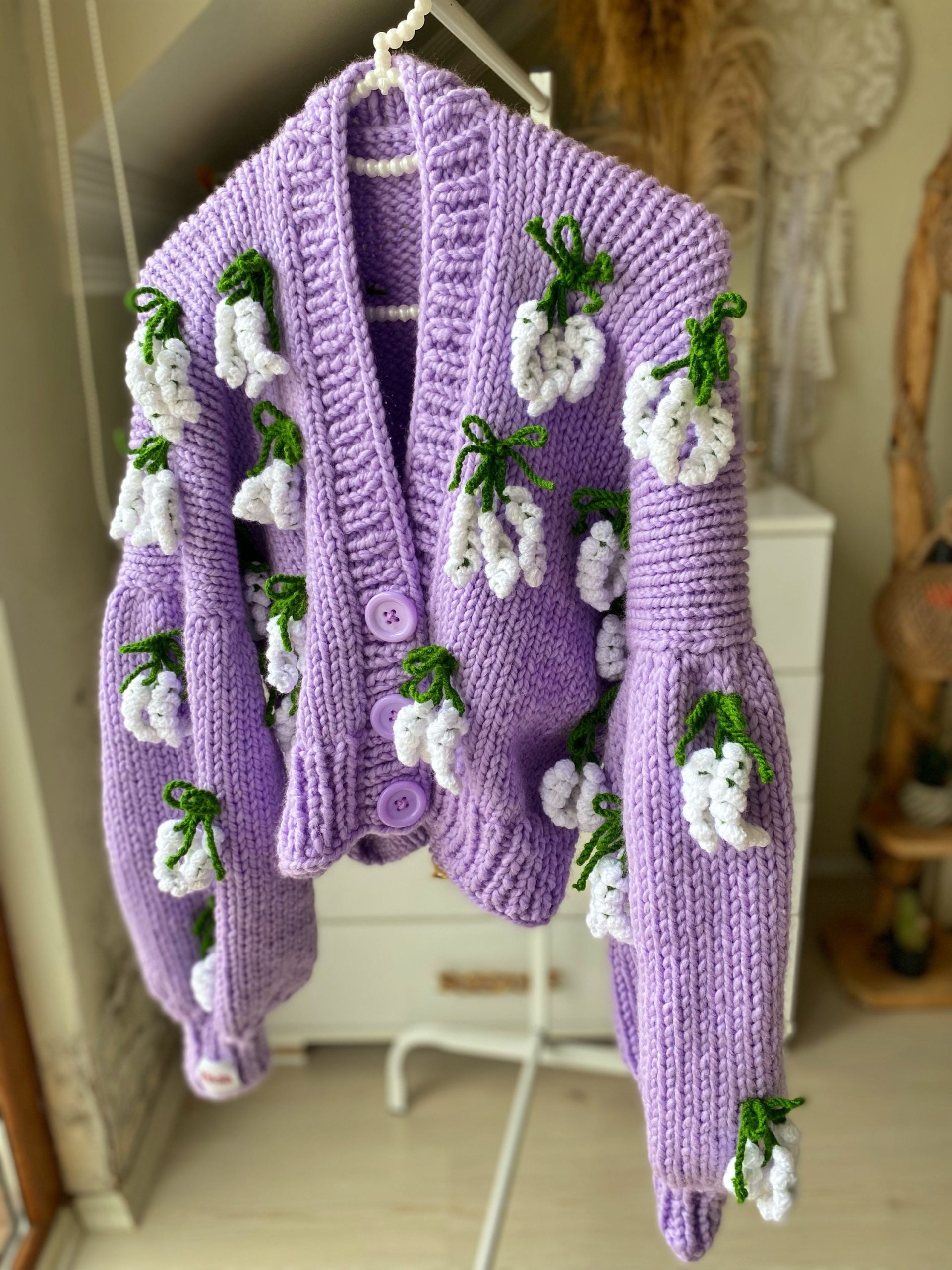 blumen-strickjacke-802znq-1.jpg