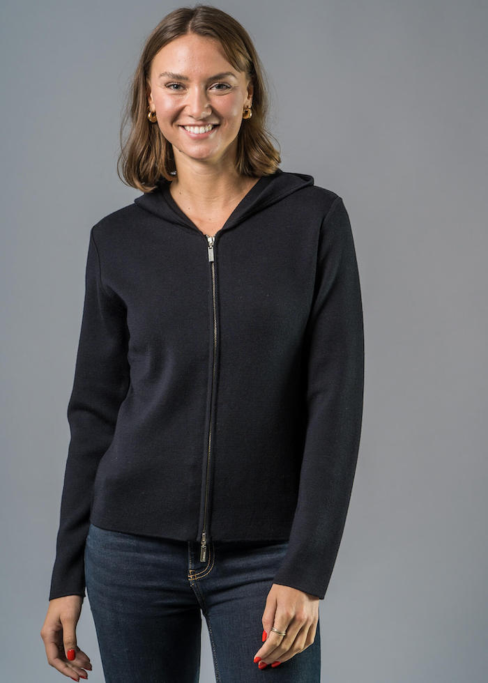 damen-strickjacke-mit-kapuze-581iod-1.jpg