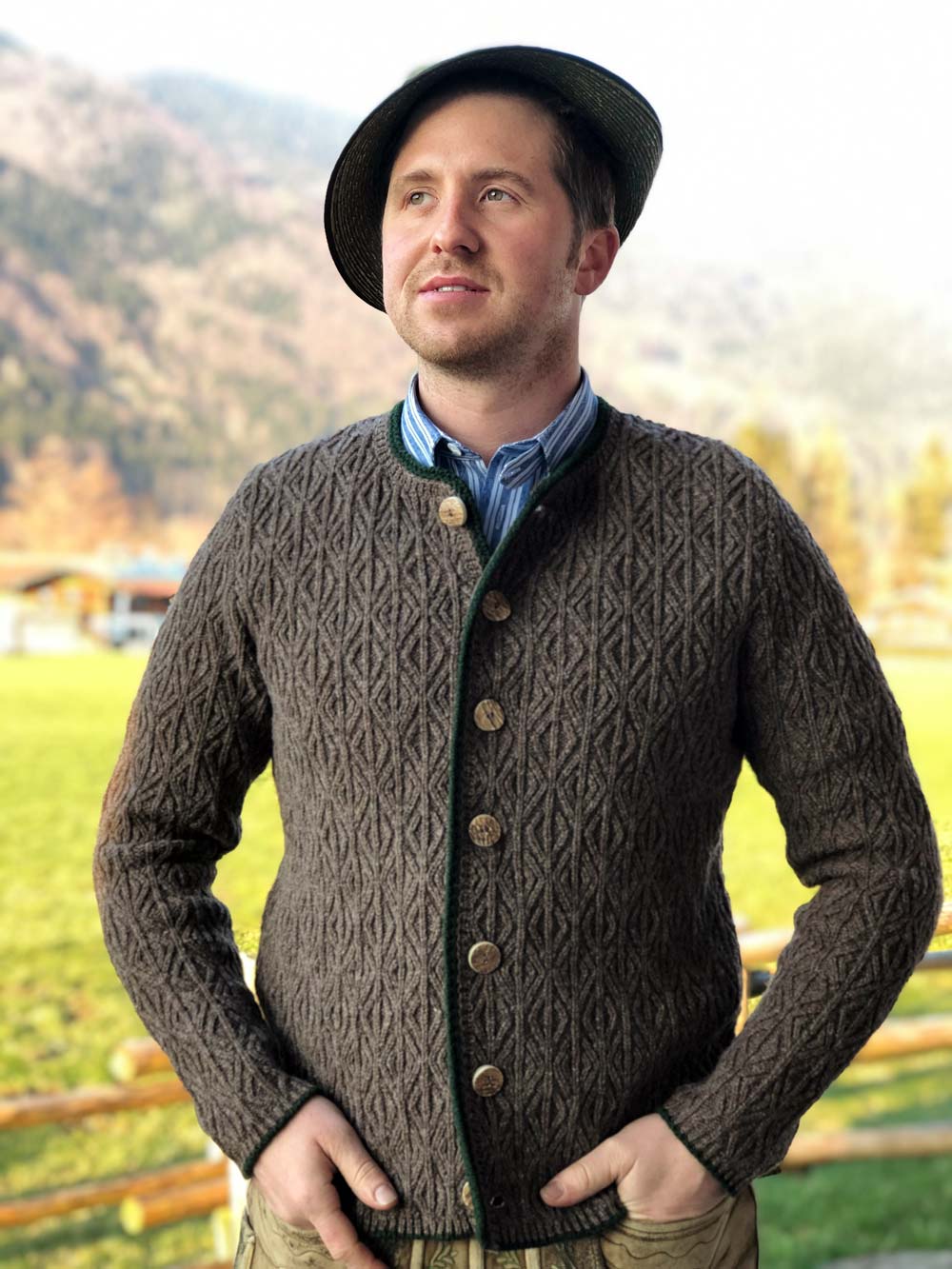 strickjacke-herren-tracht-130nuc-1.jpg