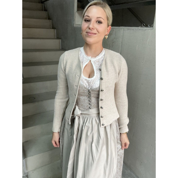 strickjacke-zum-dirndl-020wuv-1.jpg
